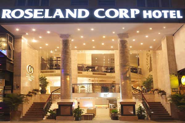 Roseland Corp Hotel