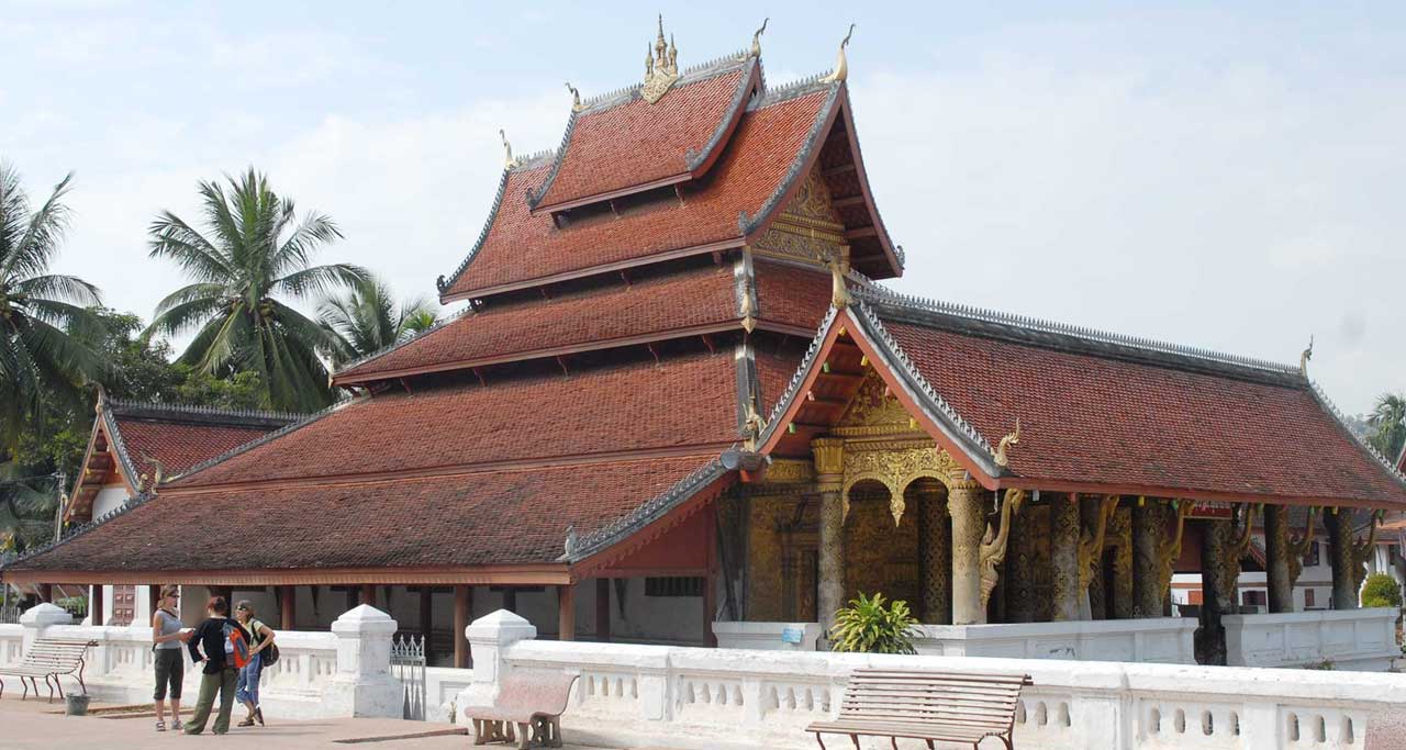 Wat Mai Suwannapumaram
