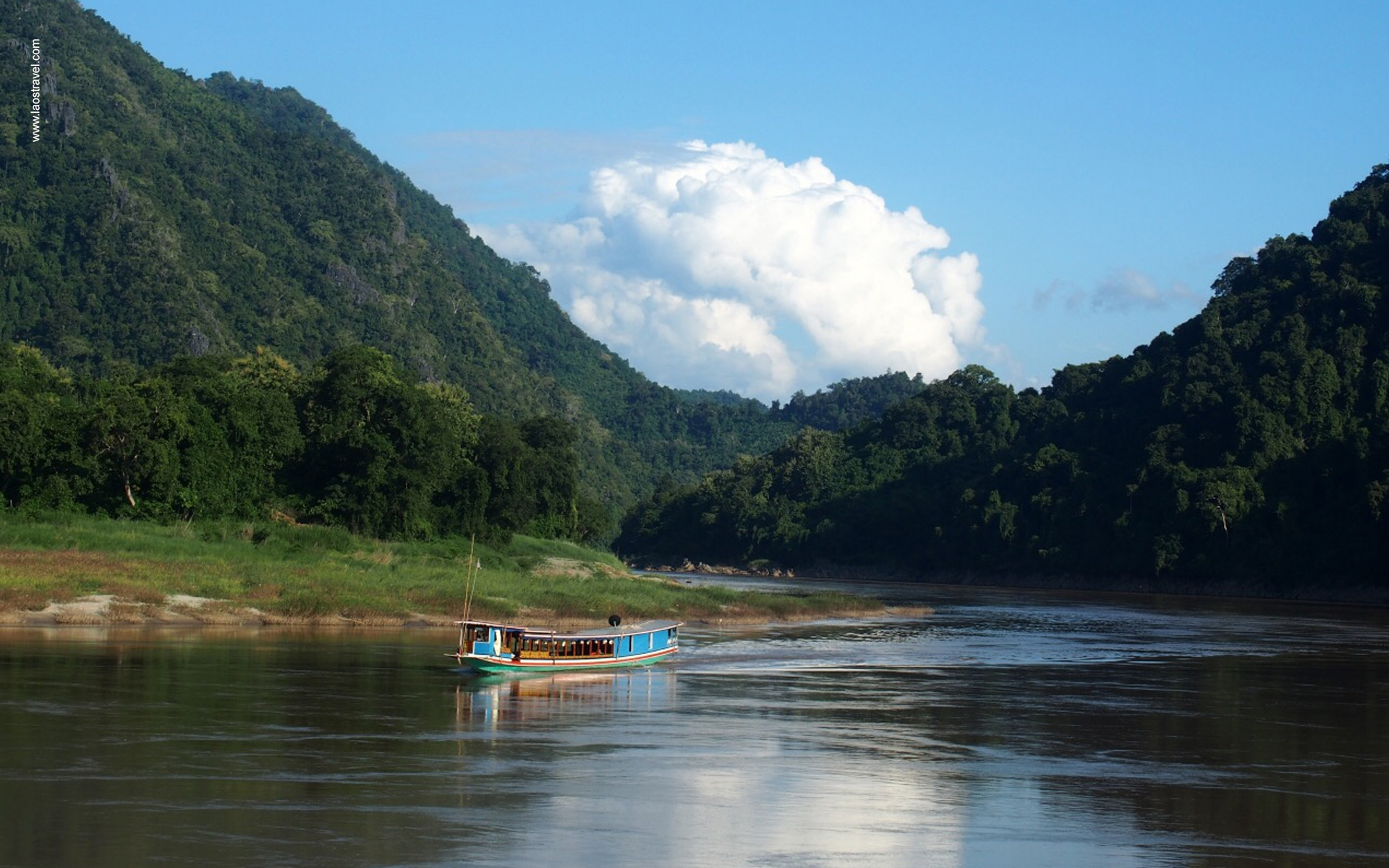 mekong boats