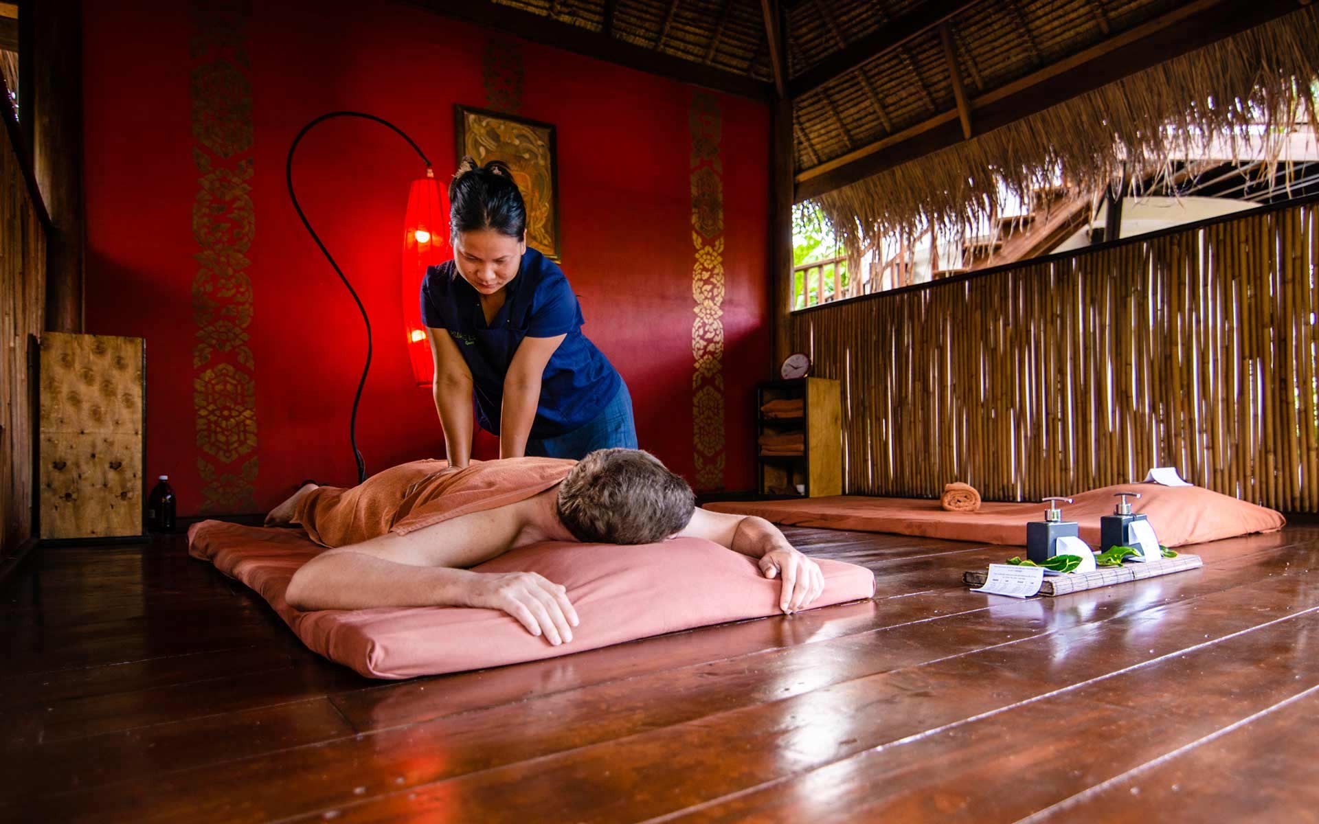 Traditional Laos Massage