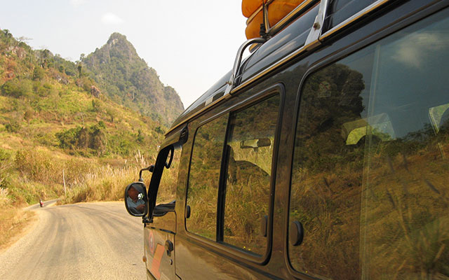 How to Travel from Luang Prabang to Vang Vieng?